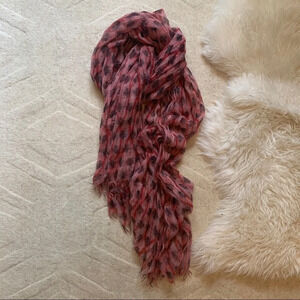 Beautiful 100% cashmere scarf 🧣